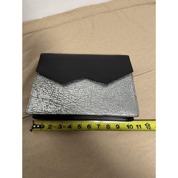 Facine Crossbody Bag Womens Black Silver Chain Strap Envelope Flap Made Spain - Picture 3 of 12